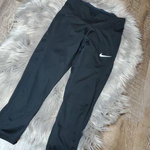 Nike Cropped Workout Pants